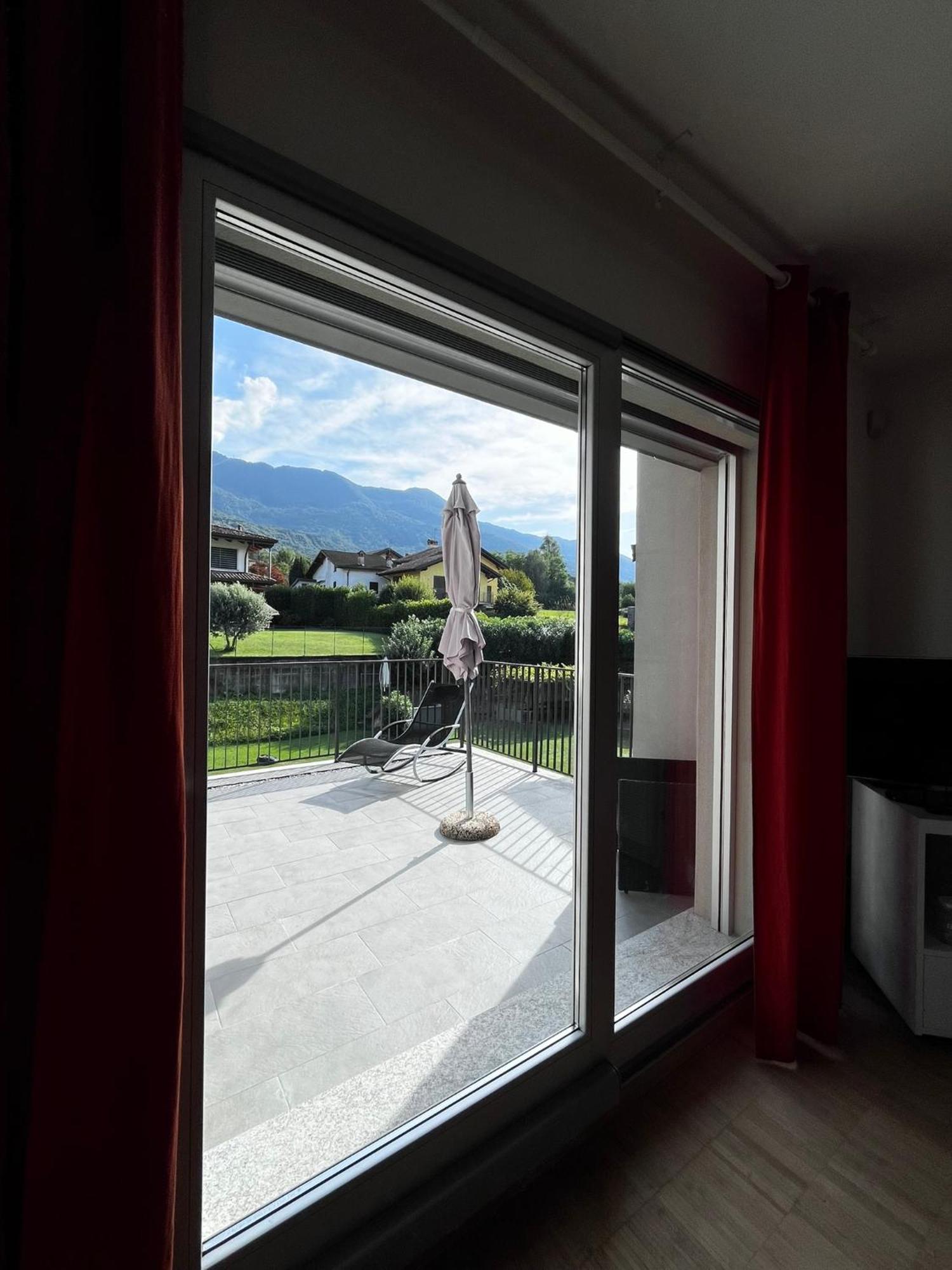 Vila White House Lucia Colico Exteriér fotografie
