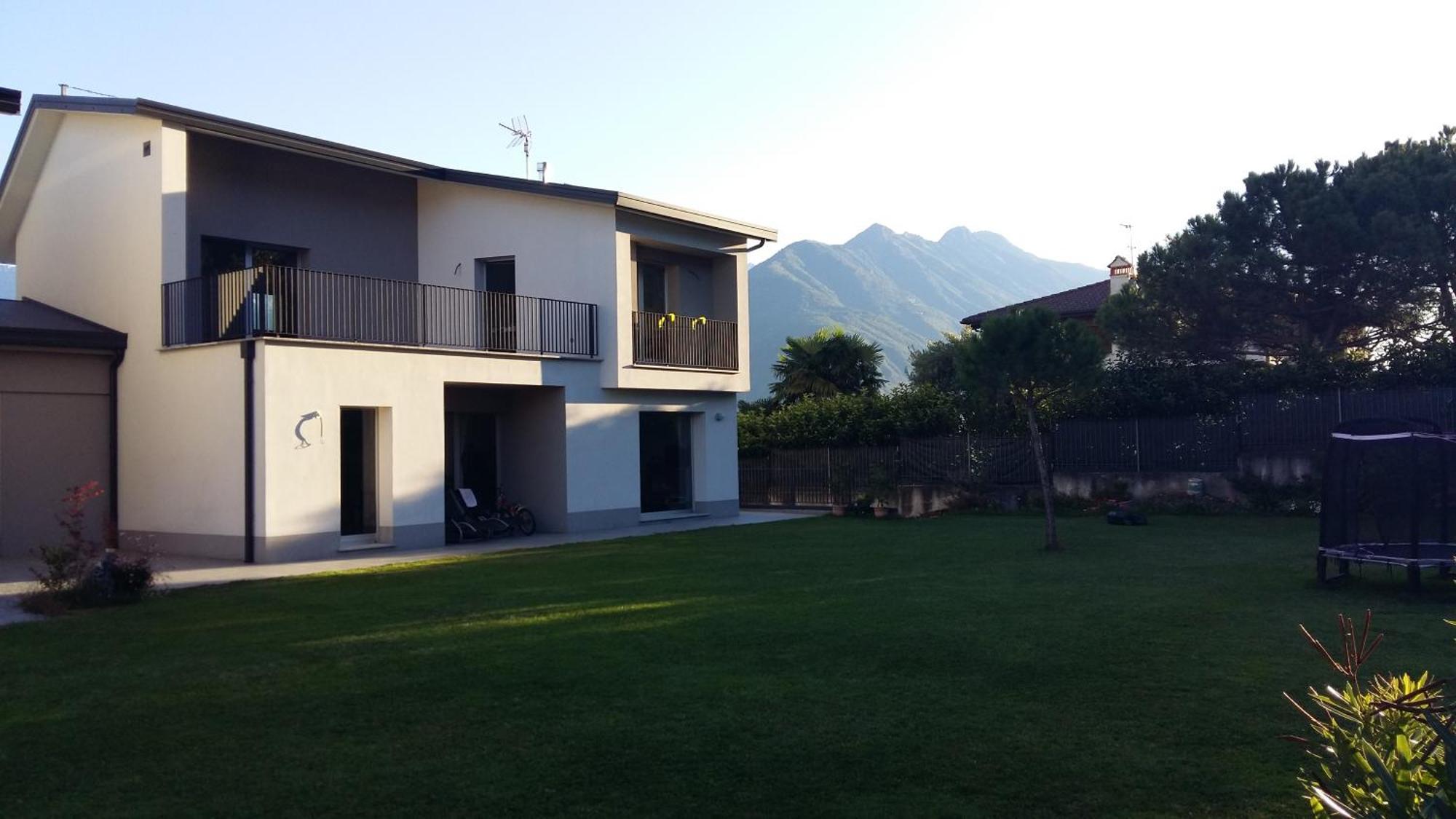 Vila White House Lucia Colico Exteriér fotografie